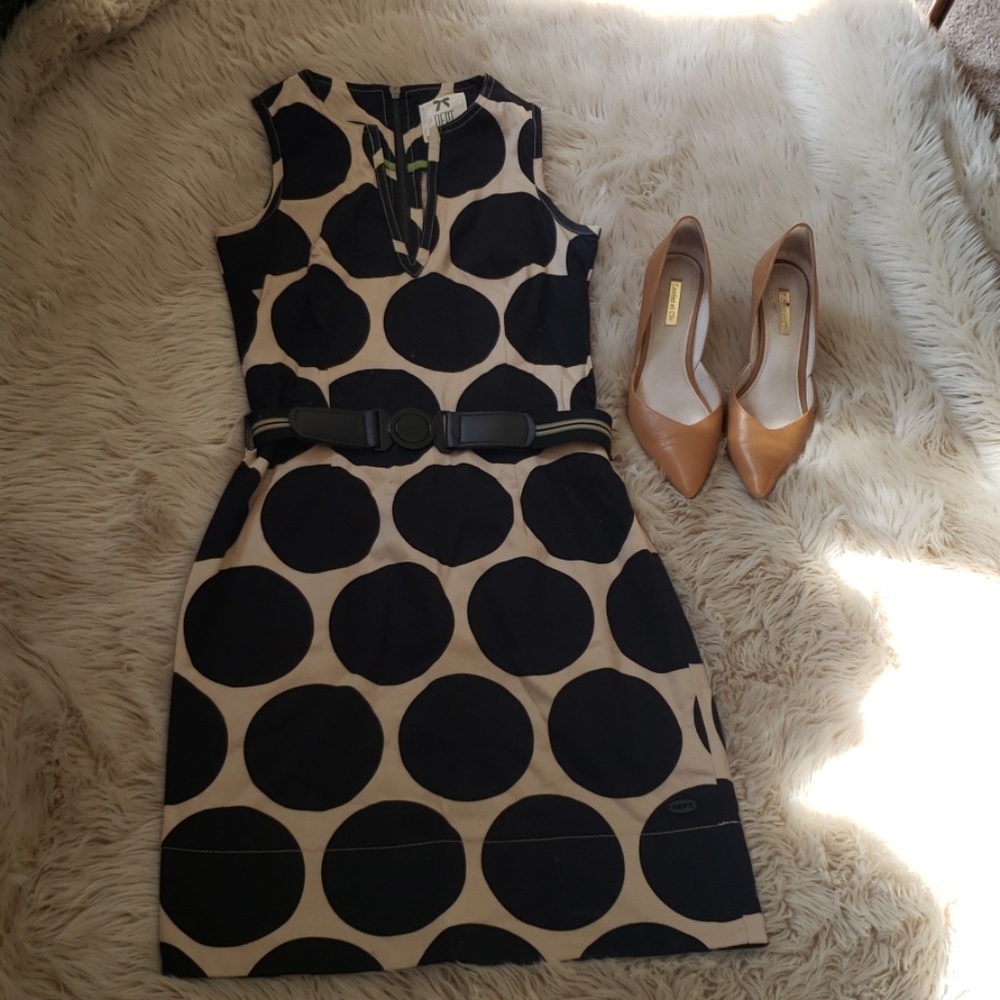 DEPT DRESS